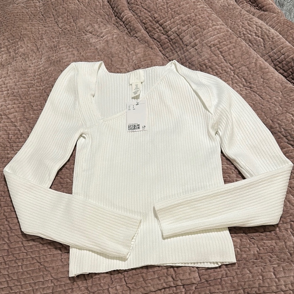 H&M White Ribbed Long Sleeve V Neck Top Sweater Small NWT